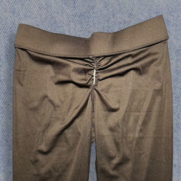 Black Scrunch Butt High-Waisted Yoga Leggings – Women’s Size M-L - Picture 3 of 3